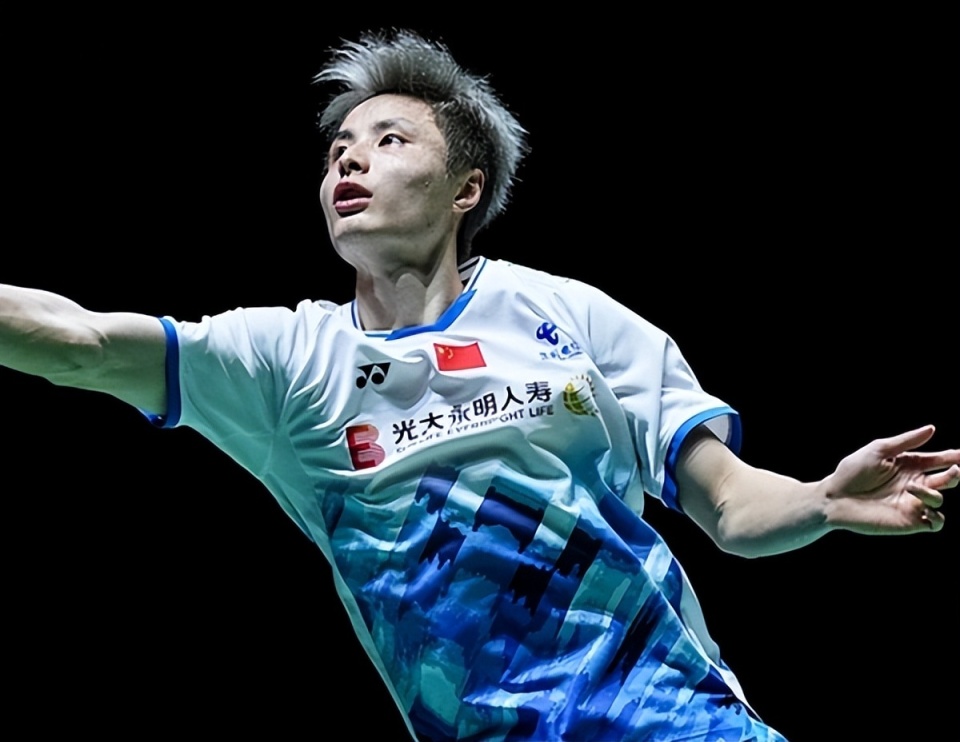 爱游戏-马来西亚队险胜韩国队，石宇奇惊艳四座