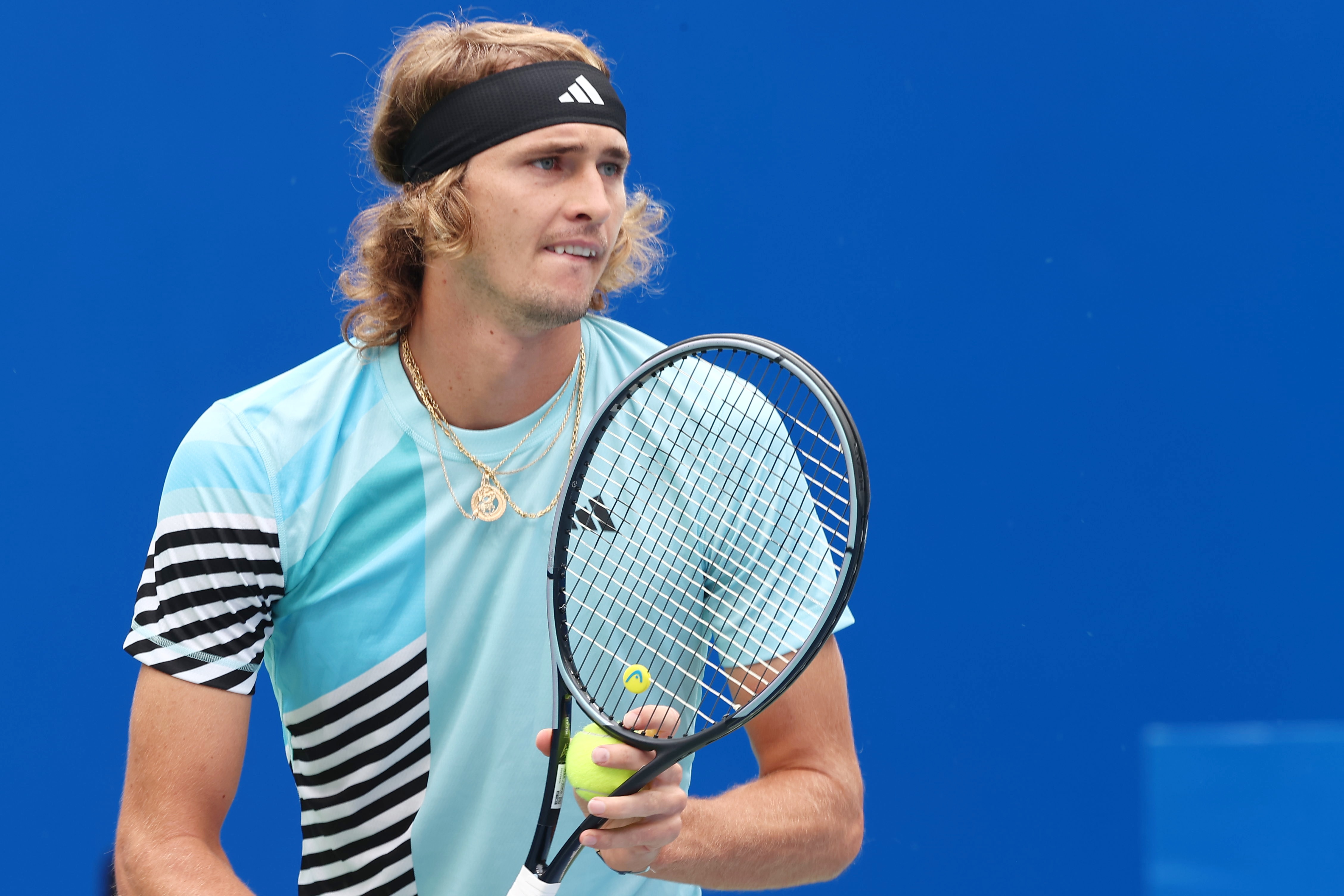 ATP总决赛逆转联合杯，兹维列夫点燃赛场