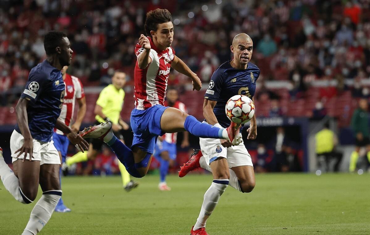 马德里竞技力克AC米兰，阿圭罗惊艳四座