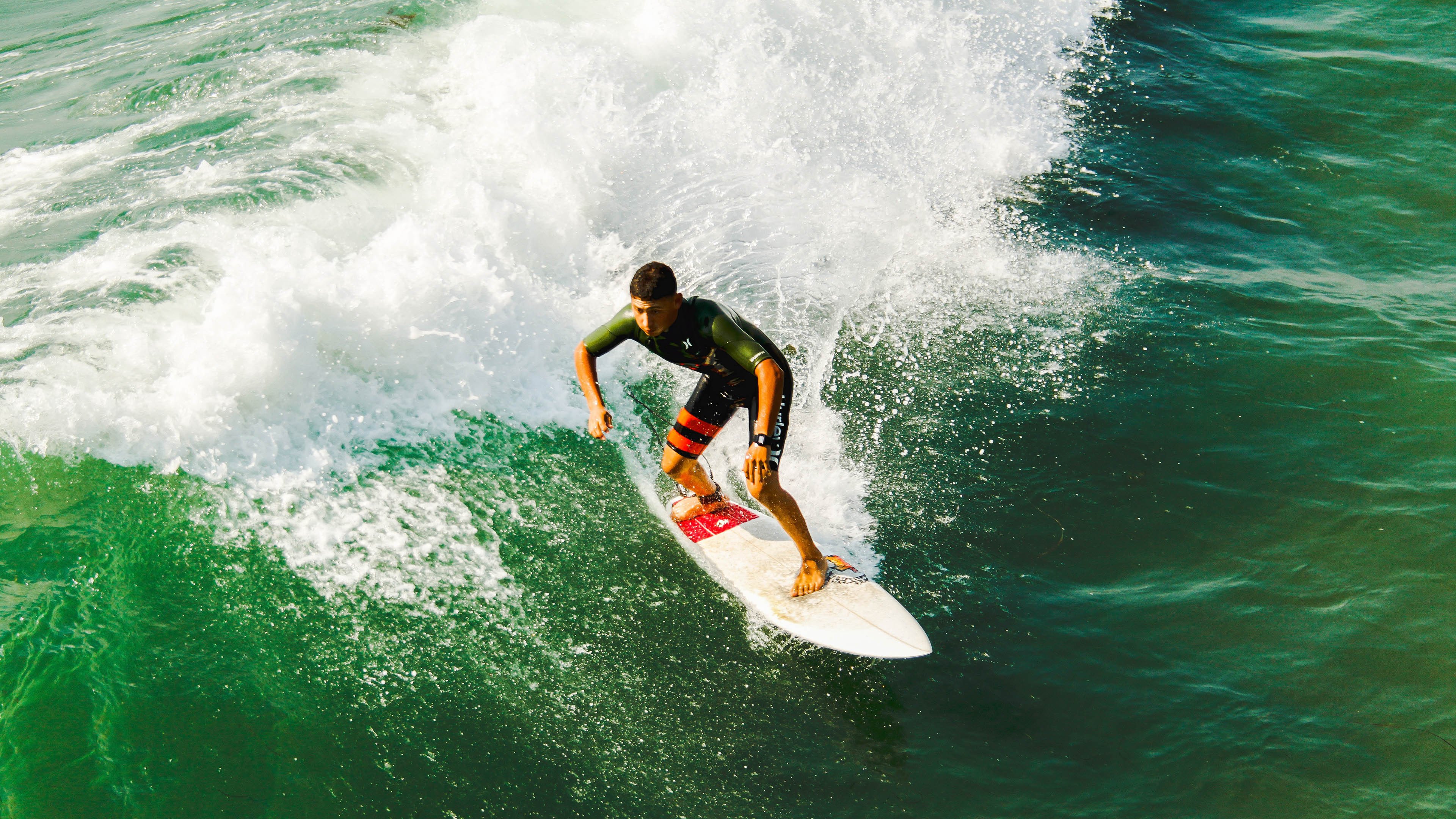 恩佐·费尔南德斯，从马赛巅峰到英超王座，一个阿根廷人的中场革命