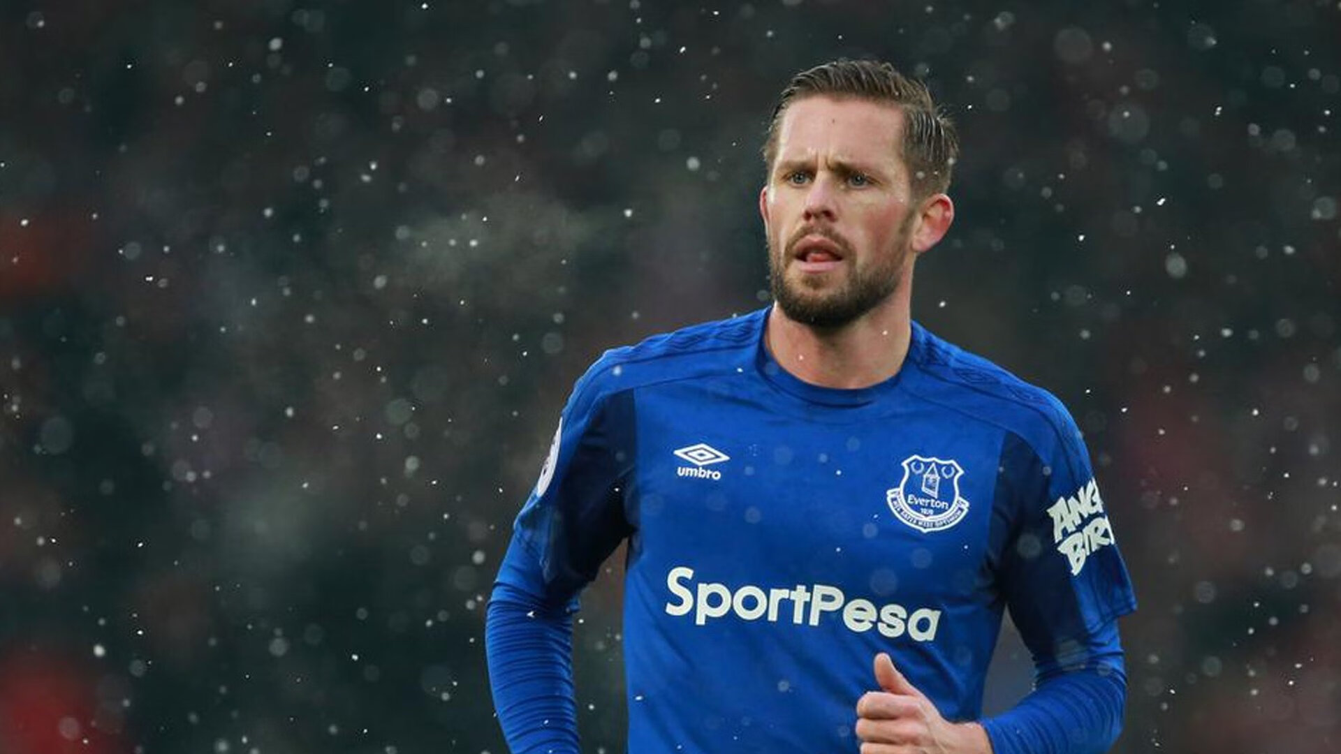 F1新赛季揭幕战之夜，C罗发挥堪称完美